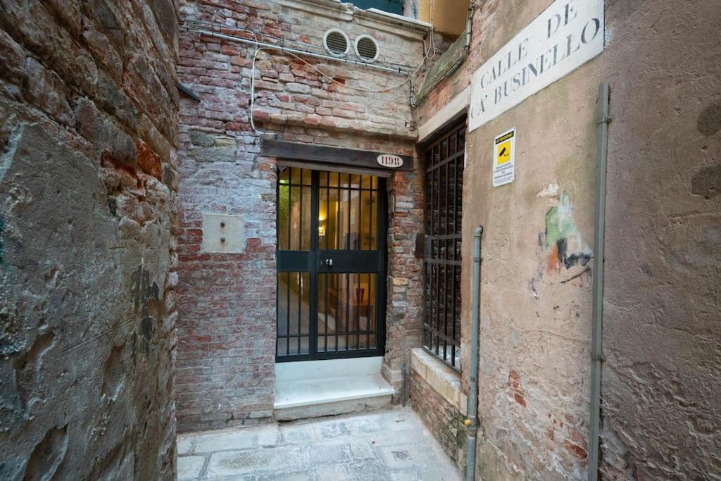 Rialto Green Design Apartment Venice Exterior photo