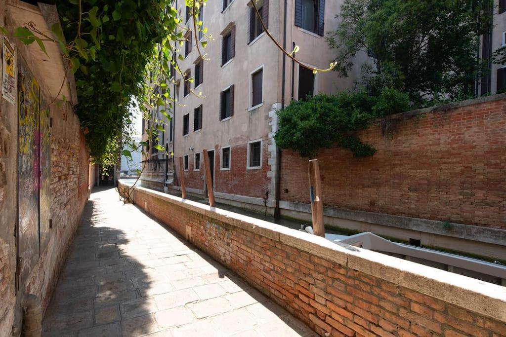 Rialto Green Design Apartment Venice Exterior photo