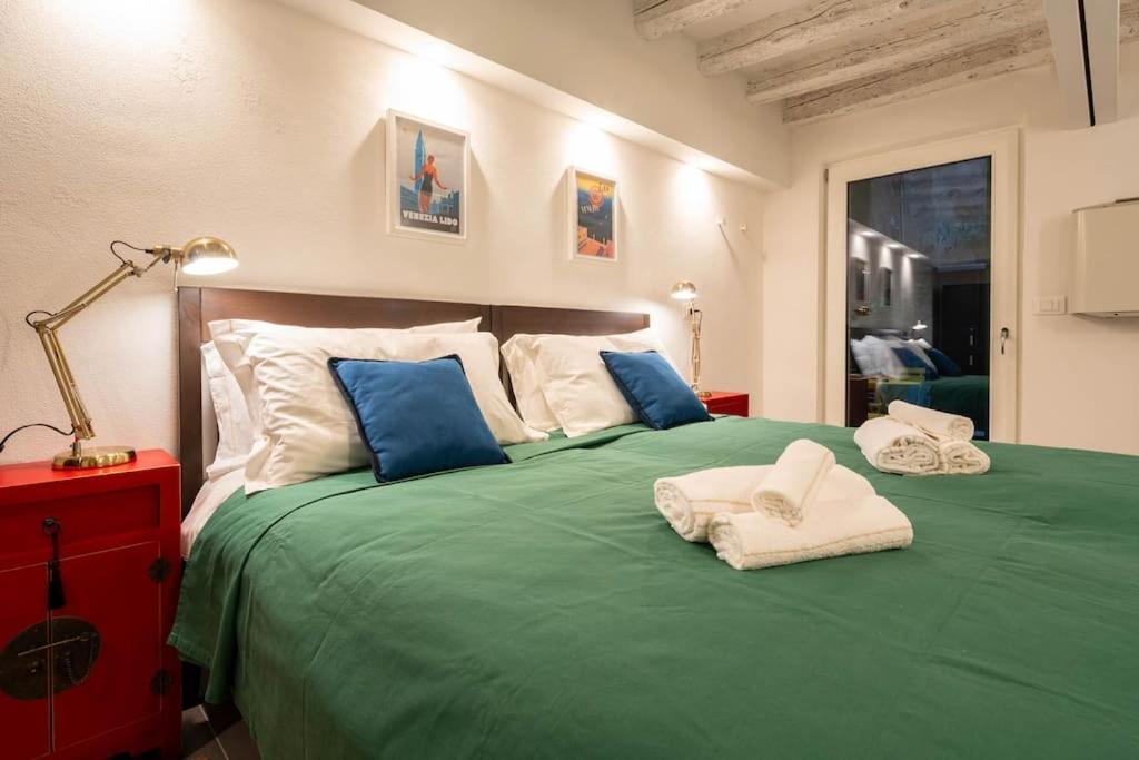 Rialto Green Design Apartment Venice Exterior photo