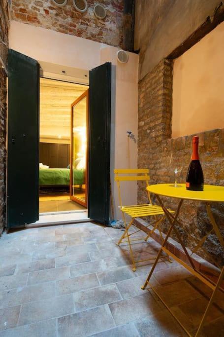 Rialto Green Design Apartment Venice Exterior photo